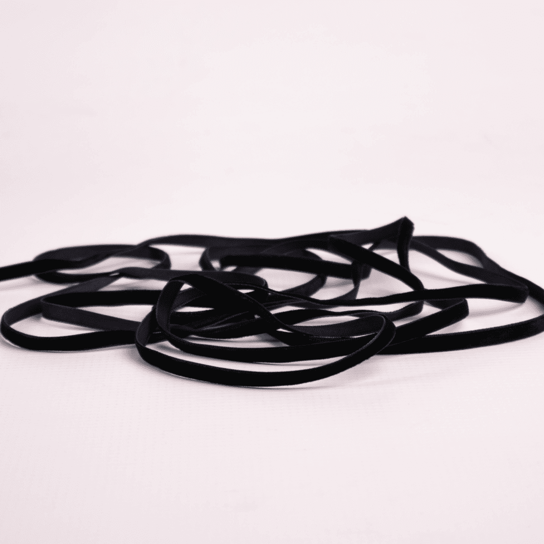 Velvet Ribbon Roll - Image 9